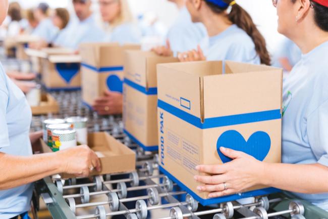 communityservice_imageby_stephenreasonover_nreca